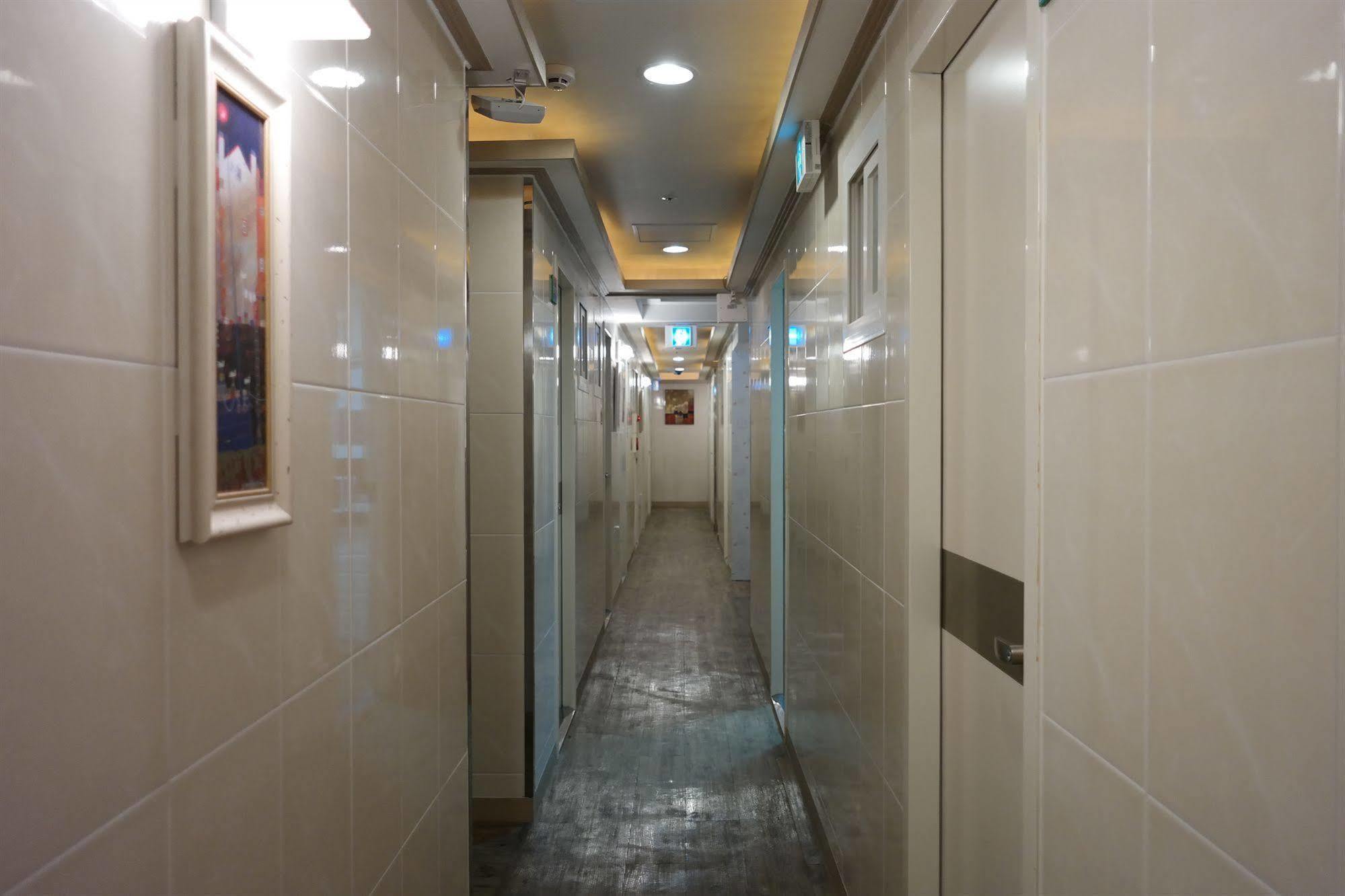 فندق Storyhouse Myeongdong سيول المظهر الخارجي الصورة