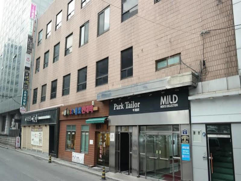 فندق Storyhouse Myeongdong سيول المظهر الخارجي الصورة